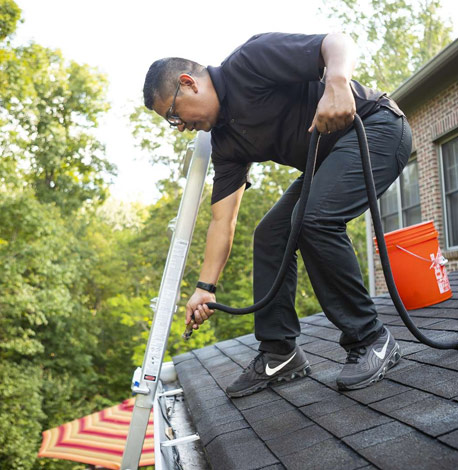 Window Cleaning in Waltham, MA